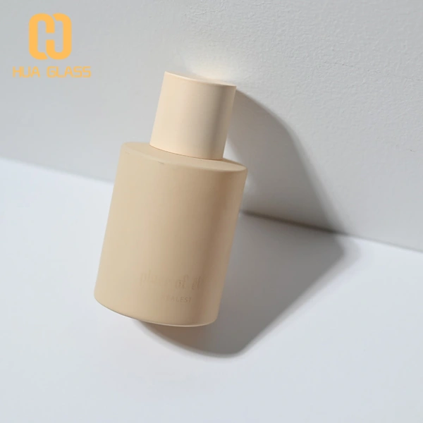 Frasco de perfume redondo beige negro mate de vidrio de 50 ml con tapa