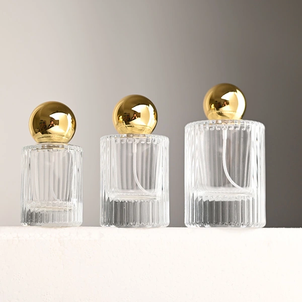 Luxury 30 50 100ml glass Round perfume bottle with Ball cap 