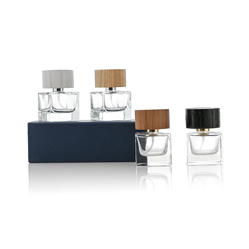 Frasco de perfume de cubo cuadrado de 30 ml, 50 ml y 100 ml con tapa de madera  