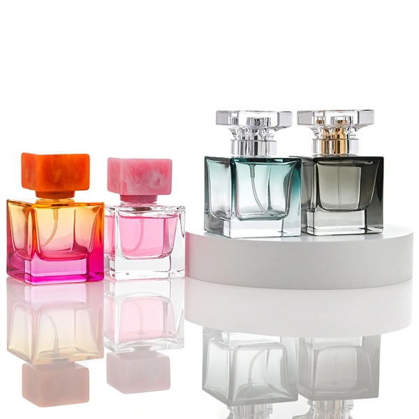 Flacon de parfum cubique de 30 ml 50 ml 100 ml