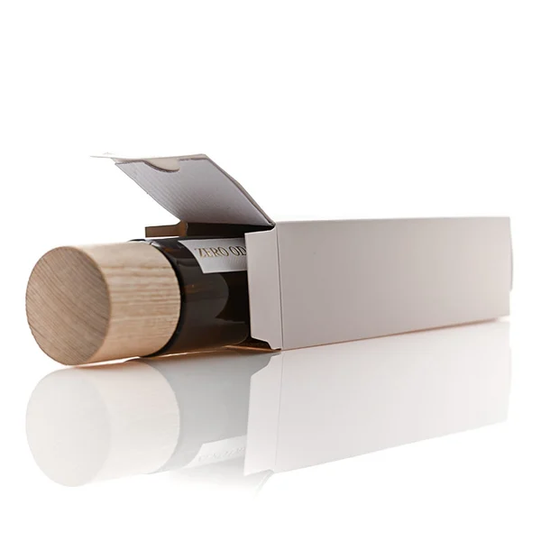 Frasco de perfume rectangular de vidrio de 60 ml, 80 ml, 100 ml con tapa de piedra dorada