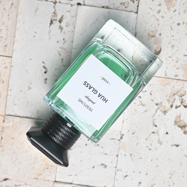 Botella de perfume de 50 ml