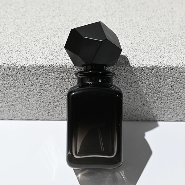 زجاجة عطر سعة 50 مل