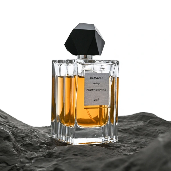 زجاجة عطر سعة 100 مل