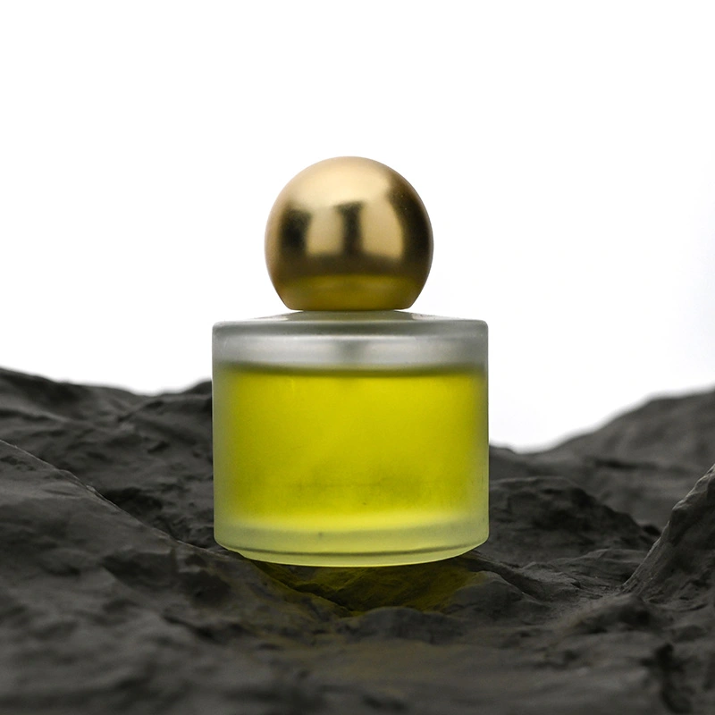 زجاجة عطر سعة 50 مل