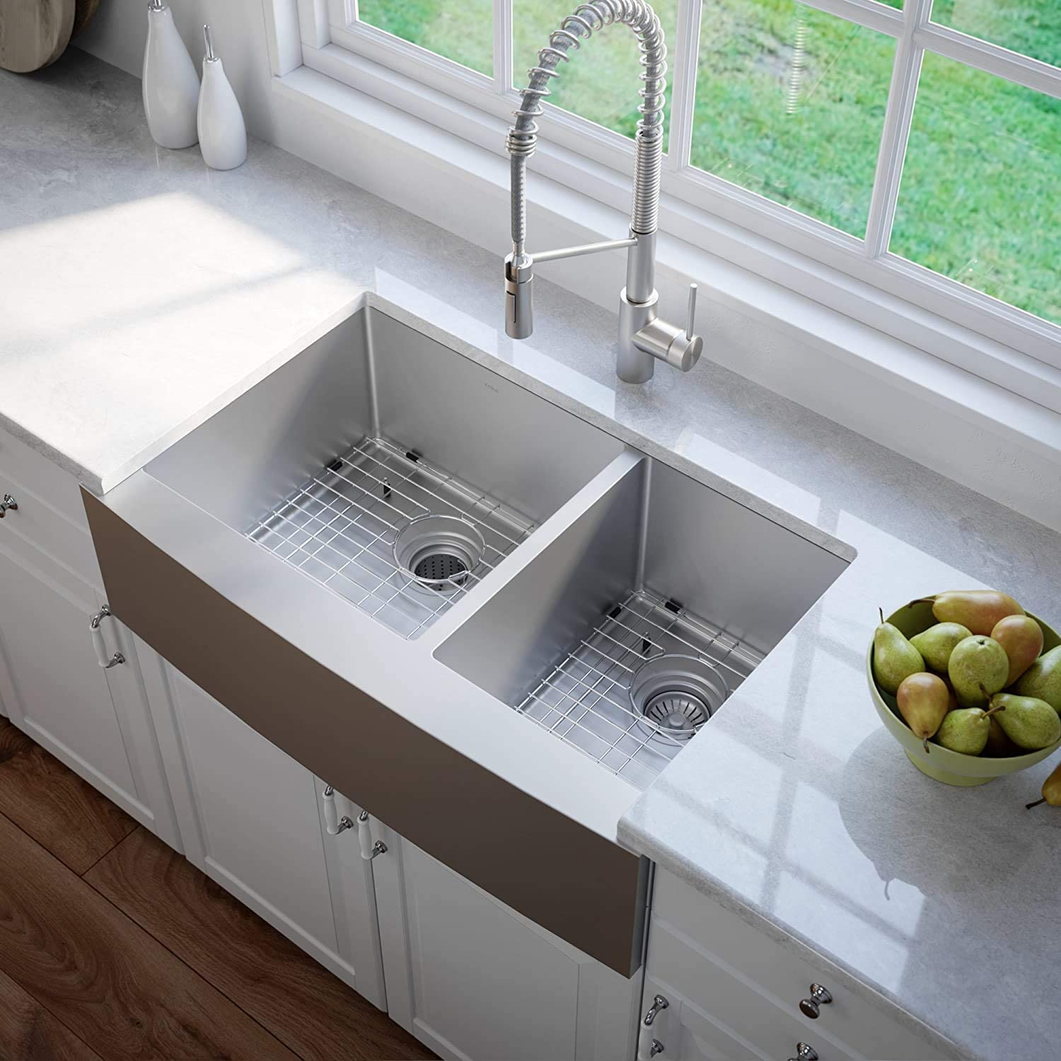 Appearance of a Stainless Steel Kitchen Sink 