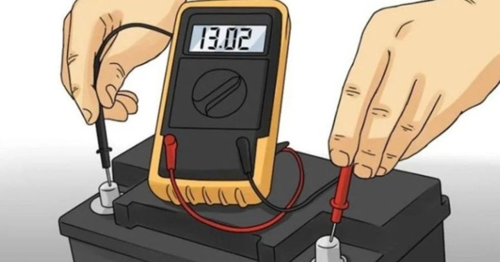 how to test 8 volt golf cart batteries banner.jpg