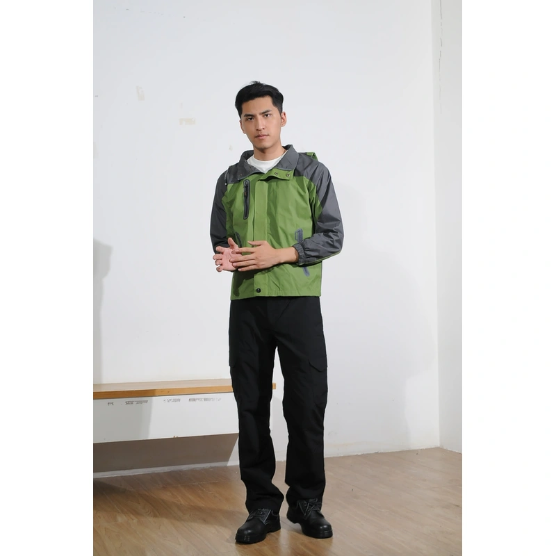 BD-MO-168  Order a contrasting color single-layer windbreaker, a zipper on the chest, a waterproof and windproof design with a hood