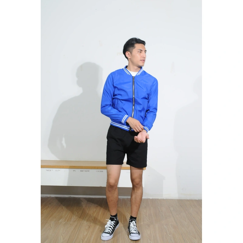 BD-MO-176 Design baseball waterproof, windproof and windproof jacket Customized stand-up collar hitting color strip Outdoor sports Hiking Running Real-life try-on Model demonstration