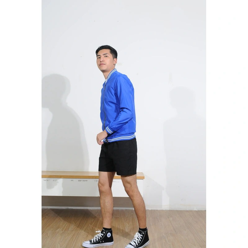 BD-MO-176 Design baseball waterproof, windproof and windproof jacket Customized stand-up collar hitting color strip Outdoor sports Hiking Running Real-life try-on Model demonstration