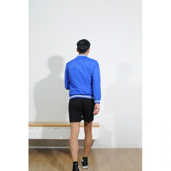 BD-MO-176 Design baseball waterproof, windproof and windproof jacket Customized stand-up collar hitting color strip Outdoor sports Hiking Running Real-life try-on Model demonstration