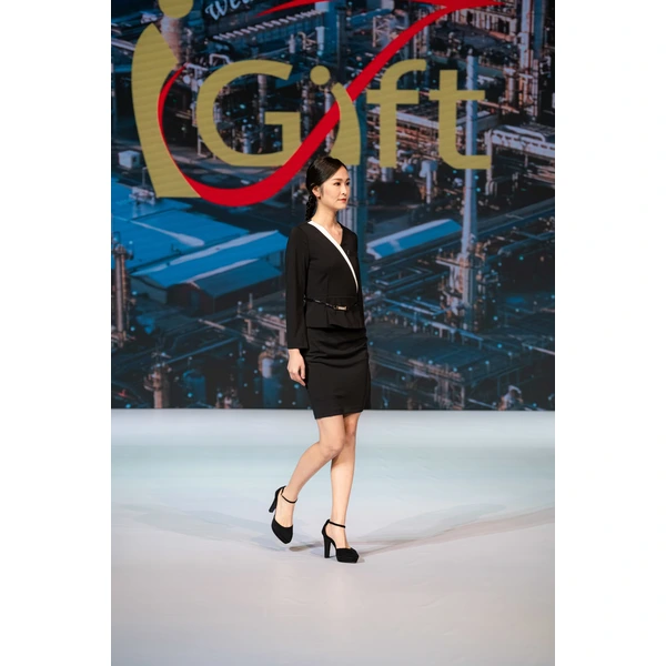 BD-MO-105 Order the reception uniform online Reality catwalk