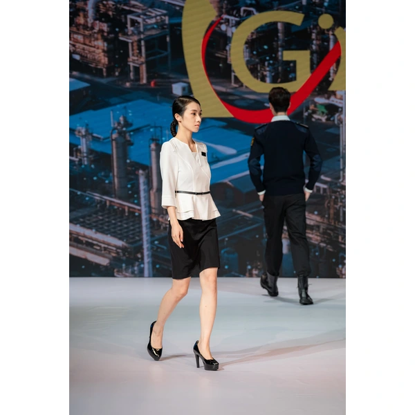 BD-MO-096 Order the reception uniform online, model catwalk