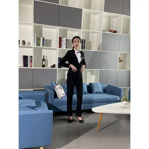 BD-MO-089  Order a suit, receptionist uniform