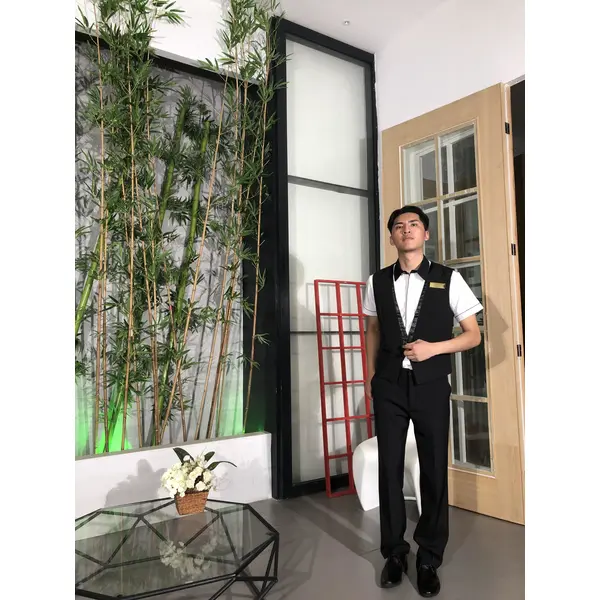 BD-MO-108 Model display Design short-sleeved uniform suit Front desk uniform supplier