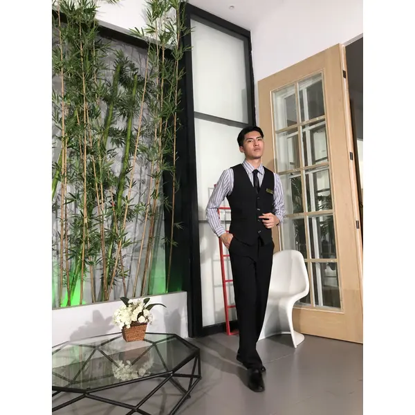 BD-MO-110  Model display Design comfortable anti-wrinkle uniforms Front desk uniform manufacturer