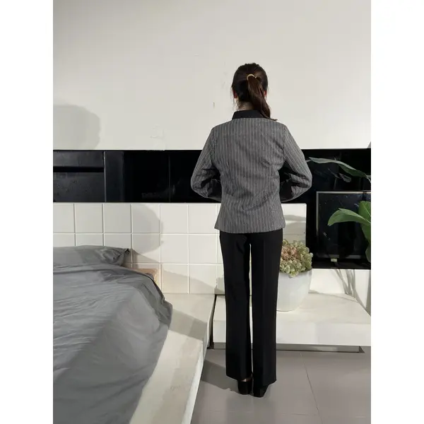 BD-MO-035  Design fashionable horizontal stripes housekeeping uniform