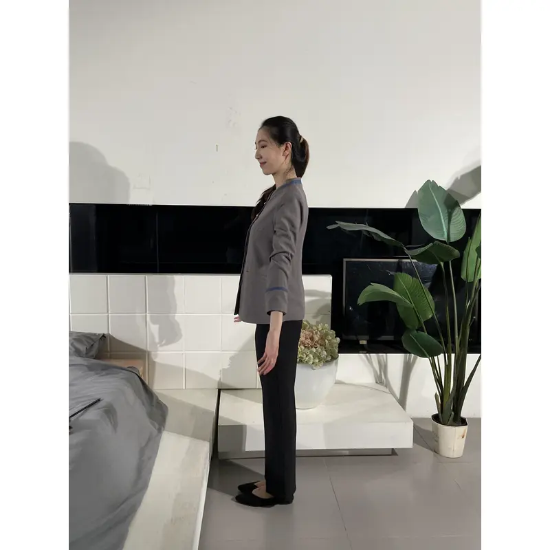 BD-MO-038  Pocket design, self-cultivation, comfortable and breathable, real-life try-on, model demonstration, housekeeping uniform design company