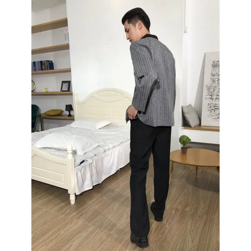 BD-MO-150  Design small stand-up collar housekeeping uniform Order linen striped housekeeping uniform Loose cuffs