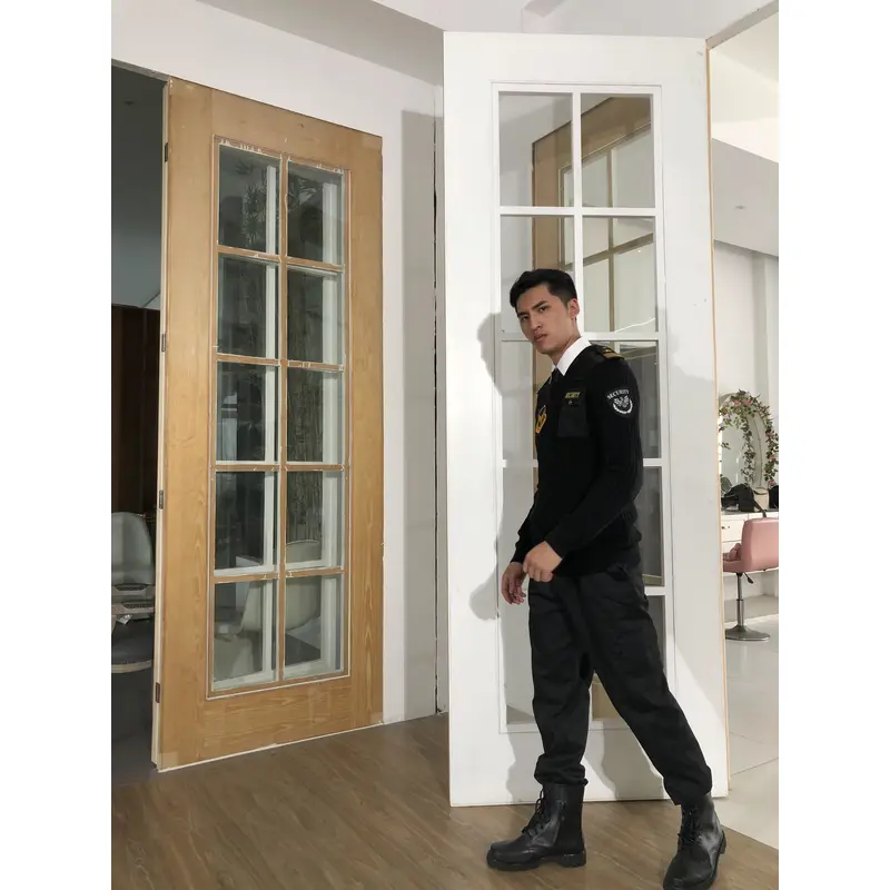 bd-mo-017 定做安防行業製服設計肩帶臂章，左上胸口袋，真人試穿 