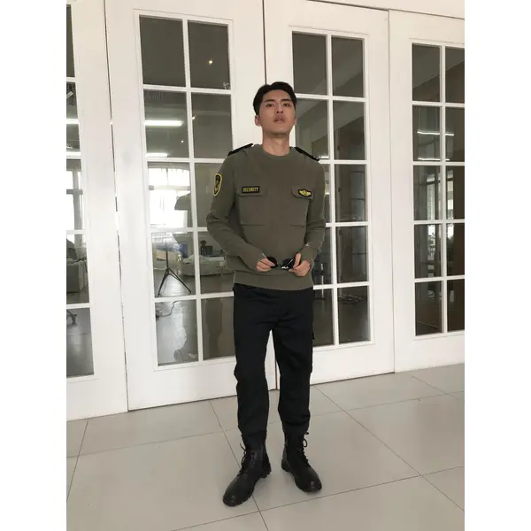 BD-MO-021 Design fashion dark green security sweater, custom-made chest pocket sweater, security sweater design company