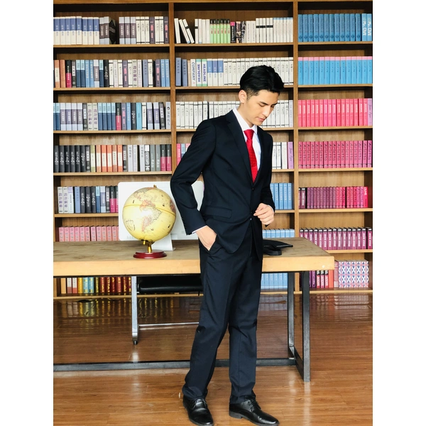 BD-MO-059  Real people try on men's suit garment factory