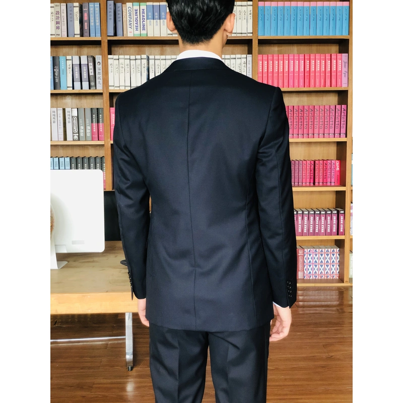 BD-MO-059  Real people try on men's suit garment factory