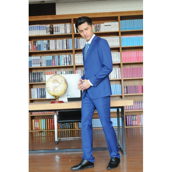 BD-MO-068 Personally designed men's suits, custom-made men's suits, model try-on, real-life try-on effect, men's suit supplier