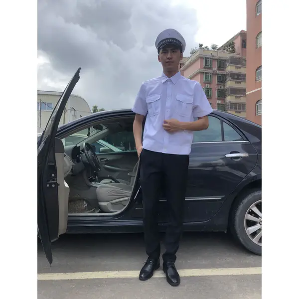 BD-MO-119 Order driver uniforms in this edition Model display Customized short-sleeved uniforms Lapel light shirts Driver uniforms shop