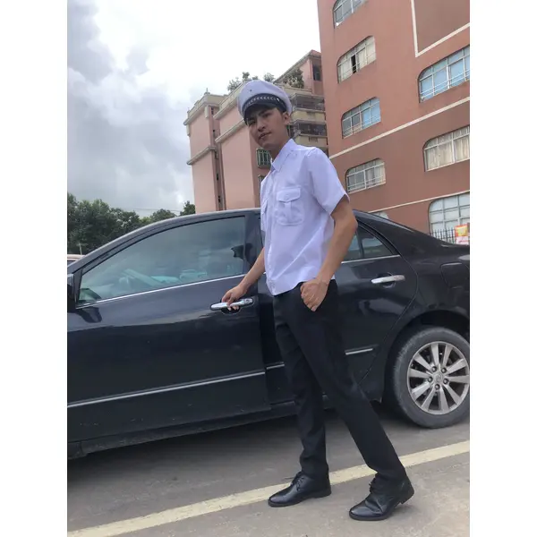 BD-MO-119 Order driver uniforms in this edition Model display Customized short-sleeved uniforms Lapel light shirts Driver uniforms shop