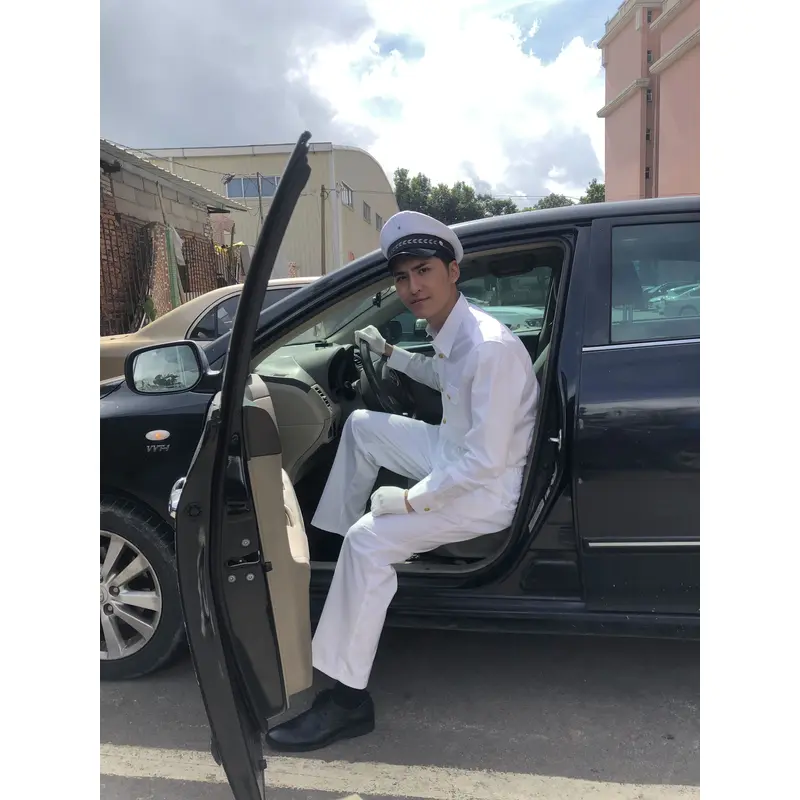 BD-MO-121 To order driver uniforms, model display, design long sleeves, pure white, golden button uniforms, driver uniforms shop