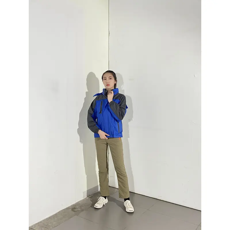 BD-MO-025 Design personalized jacket, model try on, order black and blue, detachable hat, windbreaker jacket supplier