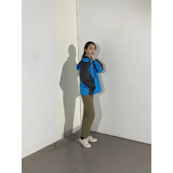 BD-MO-026 Custom-made comfortable windbreaker, try it on by real people, order black and blue windbreaker windbreaker garment factory