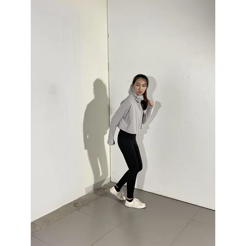 BD-MO-027 Design personality short windbreaker model try on custom light soft jacket windbreaker jacket supplier