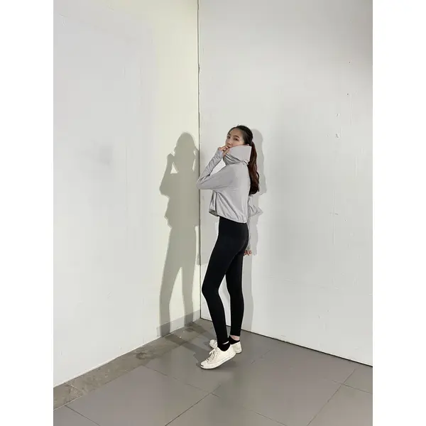 BD-MO-027 Design personality short windbreaker model try on custom light soft jacket windbreaker jacket supplier