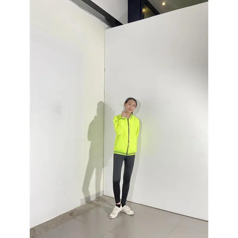 BD-MO-029 Customized casual jackets, models try on, design fluorescent yellow patchwork striped jacket, windbreaker jacket supplier