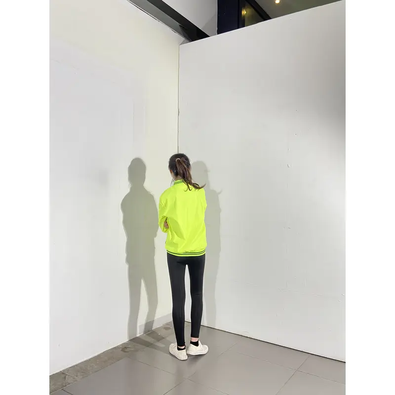 BD-MO-029 Customized casual jackets, models try on, design fluorescent yellow patchwork striped jacket, windbreaker jacket supplier
