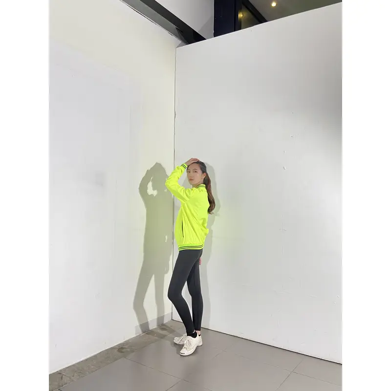 BD-MO-029 Customized casual jackets, models try on, design fluorescent yellow patchwork striped jacket, windbreaker jacket supplier