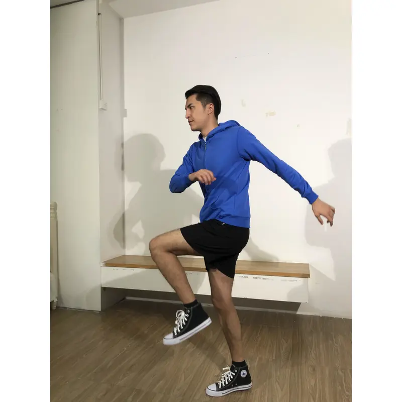 BD-MO-126 Custom-made hooded knitted jacket, model try-on effect, pure color knitted sweater, soft and comfortable, hooded knitted jacket supplier