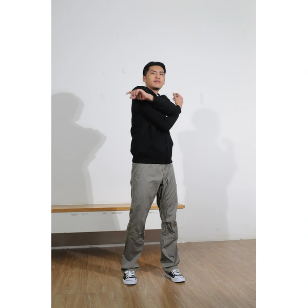 BD-MO-129 Tailor-made hooded knitted jackets, sports and casual wear, custom-made solid color zipper sweaters, hooded knitted jackets suppliers