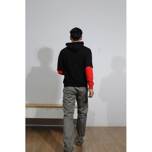 BD-MO-131 Custom-made knitted sweater with hood, model display, design red and black contrast color, fake two-piece hooded sweater, manufacturer of knitted sweater with hood