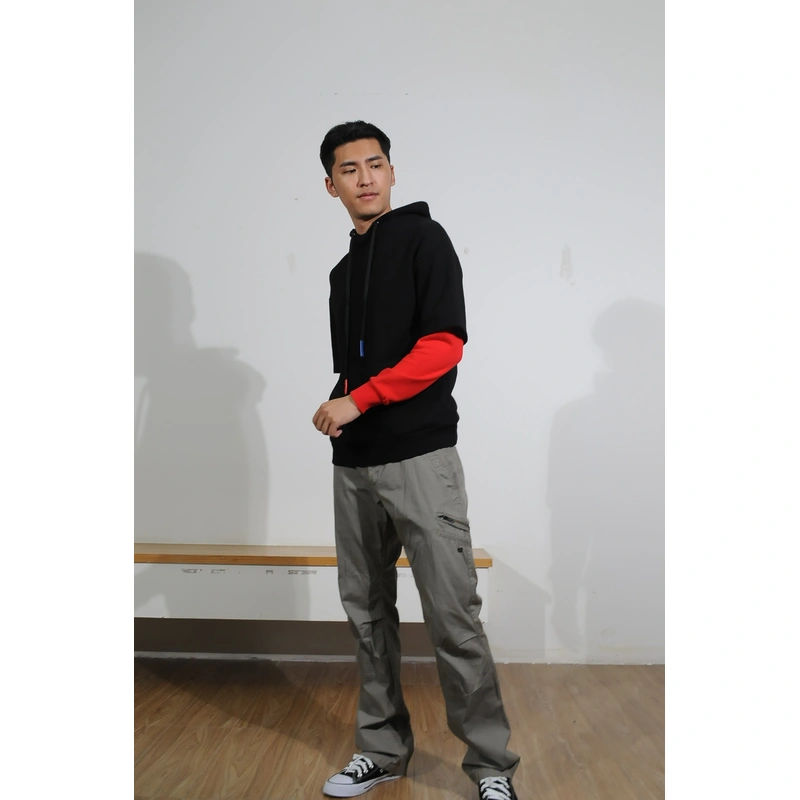 BD-MO-131 Custom-made knitted sweater with hood, model display, design red and black contrast color, fake two-piece hooded sweater, manufacturer of knitted sweater with hood