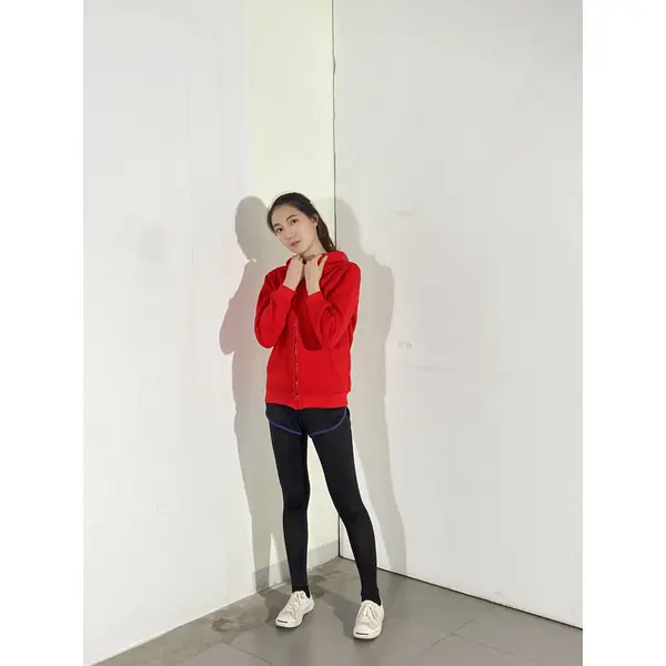 BD-MO-135 Designed hooded knitted jacket, model display, customized solid color casual sweater, hooded knitted sweater manufacturer