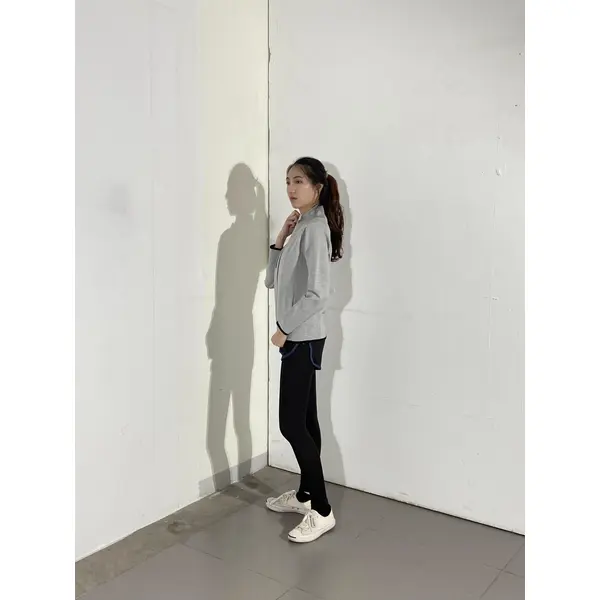 BD-MO-136 Order Knitted Jacket Online Model Display Black Sleeve Grey Casual Jacket Knitted Jacket Manufacturer