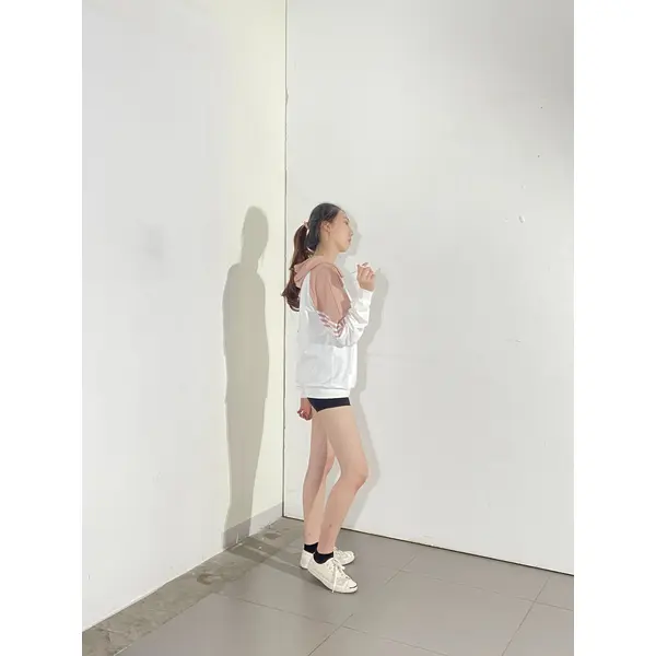 BD-MO-138 Order online hooded knitted jacket model display stripe design stitching contrast color hooded knitted jacket manufacturer