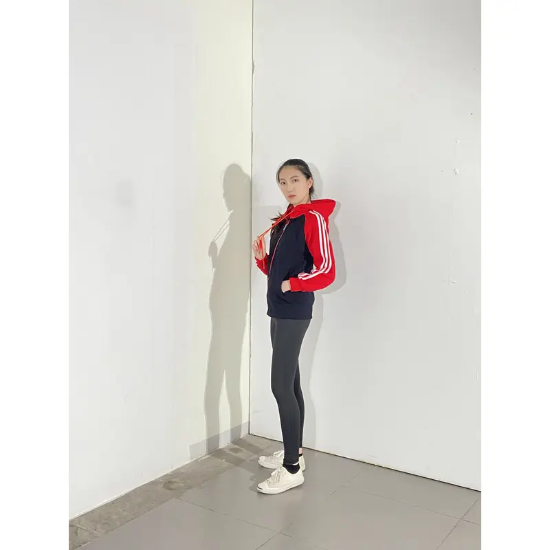 BD-MO-140 Order online hooded knitted jacket Model display Custom-made red and black contrast stitching white striped hooded knitted jacket specialty store