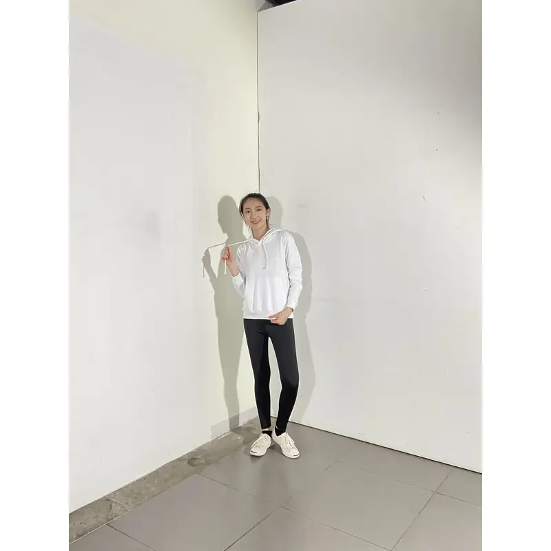 BD-MO-141 Custom-made knitted sweater with hood, model display, pure white sweater, soft and comfortable, special store for knitted sweater with hood