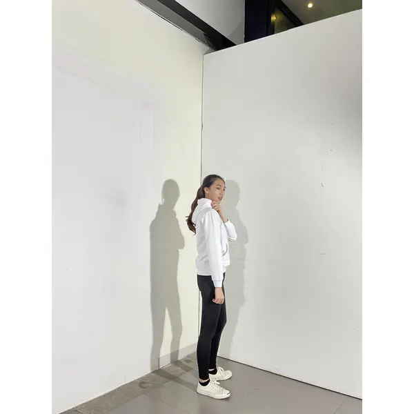 BD-MO-141 Custom-made knitted sweater with hood, model display, pure white sweater, soft and comfortable, special store for knitted sweater with hood