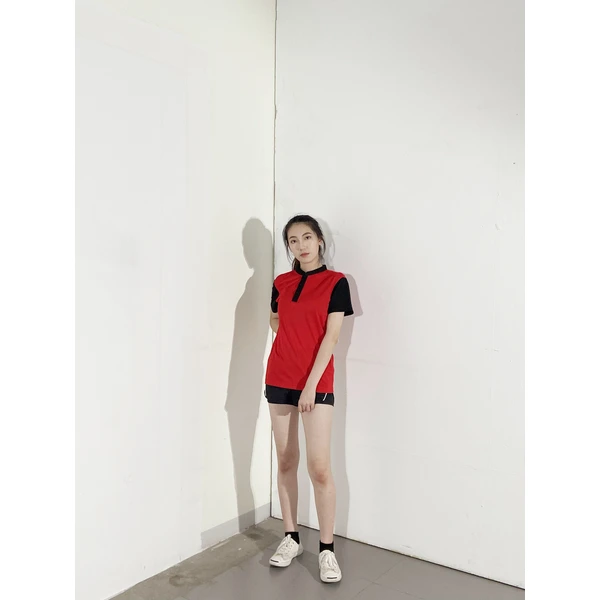 bd-mo-001 定制紅色和黑色短袖 polo 衫，設計立領 polo 衫，現場表演 polo 衫供應商 