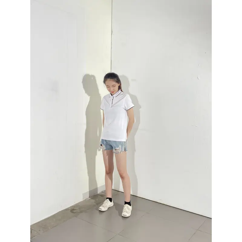 bd-mo-003 定制短袖 polo 衫供應白色和黑色 polo 衫現場表演模特試穿 polo 衫中心 